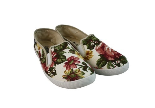 slipony_tekstilnye_gobelen_art_01_03_25_rus_