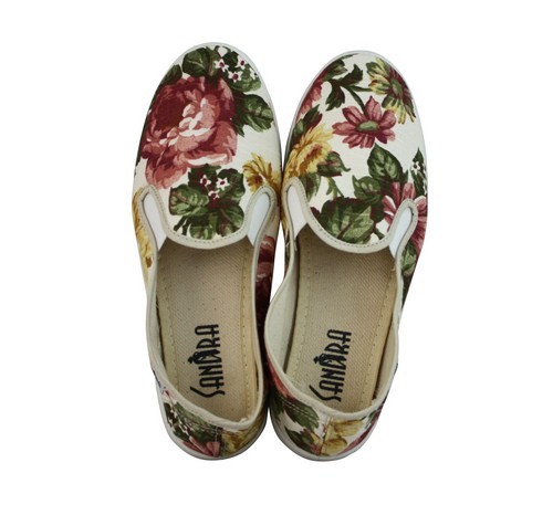 slipony_tekstilnye_gobelen_art_01_03_25_rus_