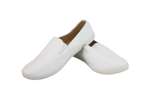 slipony_tekstil_sost_80_khlopok_20_poliefir_podoshva_pvkh_belye