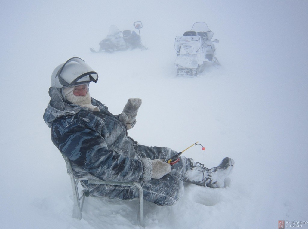 Блог._Взгляд_женщины_на_зимнюю_рыбалку(2).jpg