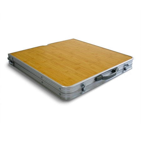 Стол раскладной + 4 табурета 