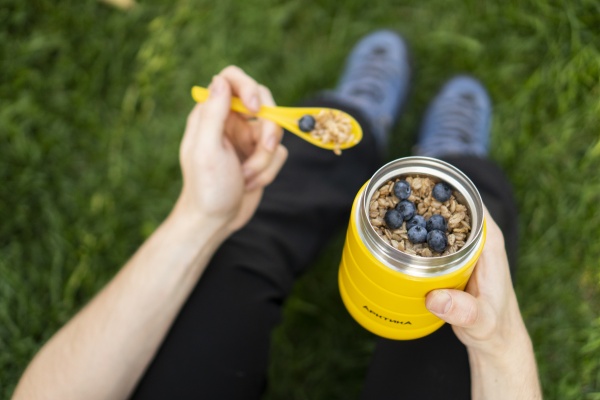 Термос для еды вакуумный (жёлтый) termos_dlya_edy_vakuumnyy_bytovoy_tm_arktika_0_48_l_art_307_480_zhyeltyy