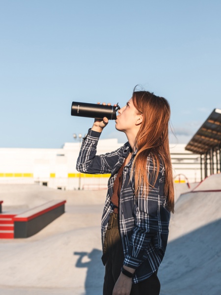 Термос-кружка вакуумный, бытовой, тм «Арктика», 0.48 л, арт. 710-480 чёрный termos_kruzhka_vakuumnyy_bytovoy_tm_arktika_0_48_l_art_710_480_chyernyy