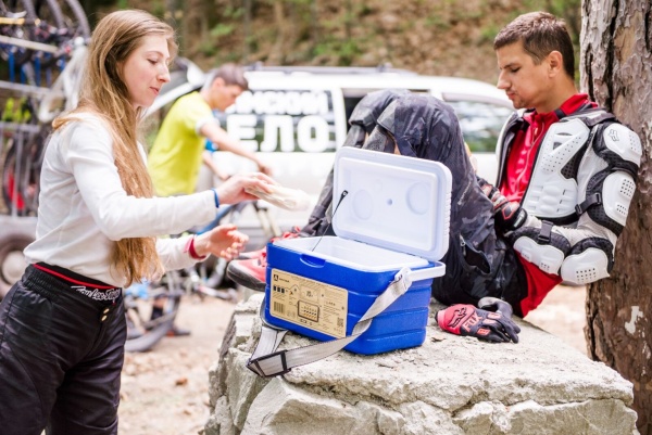 Изотермический контейнер 10 литров izotermicheskiy_konteyner_tm_arktika_10l_art_2000_10_siniy