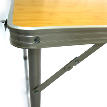 Стол раскладной + 4 табурета 