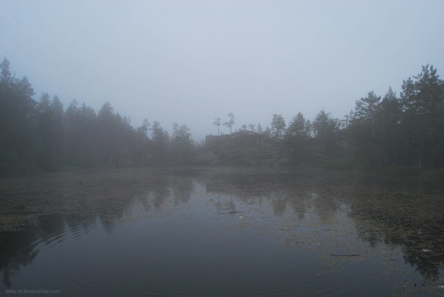 Чертово_озеро.jpg Чертово_озеро.jpg