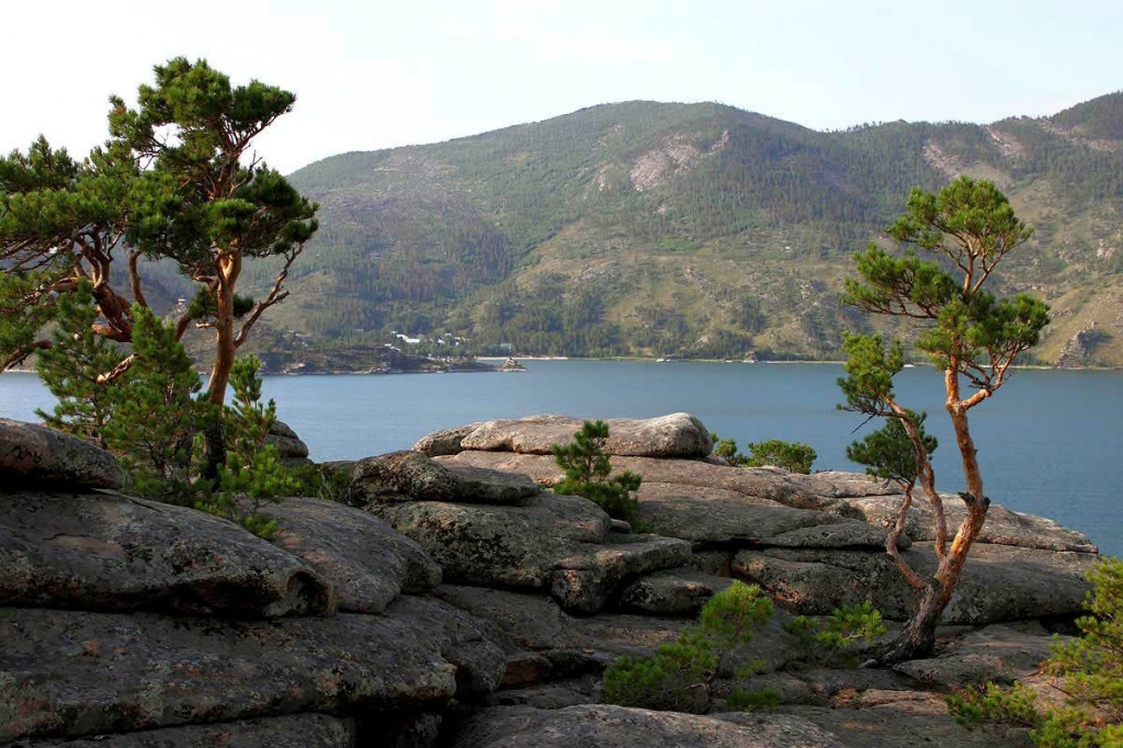 Баянаул июль с палаткой по казахстану 1.jpg Баянаул июль с палаткой по казахстану 1.jpg