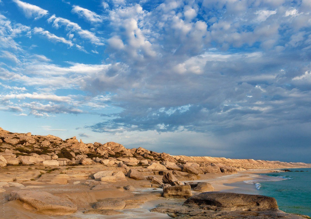 Каспийское море. Голубая бухта 3.jpg Каспийское море. Голубая бухта 3.jpg