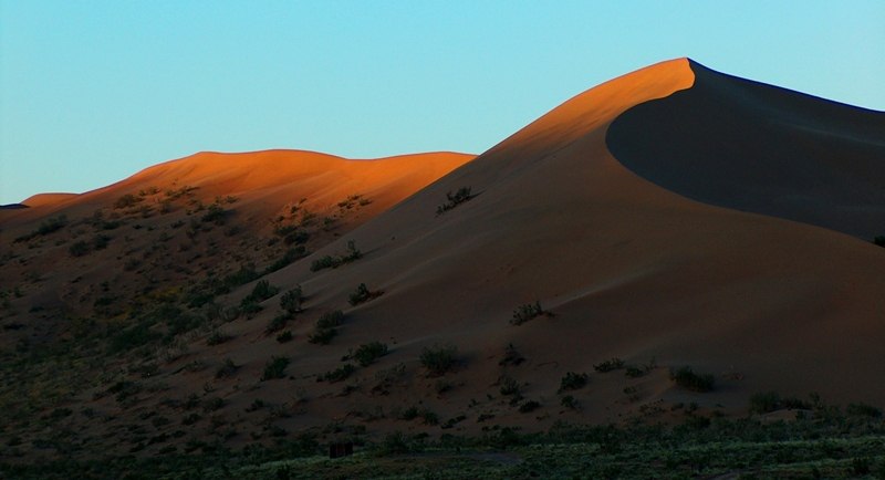 Поющий бархан 3.jpg Поющий бархан 3.jpg