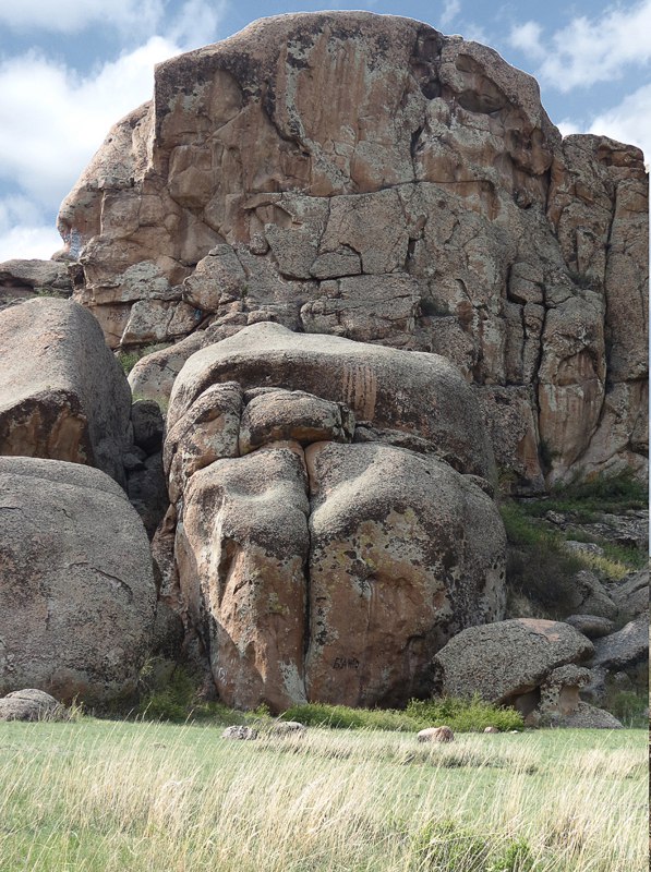 Святой Камень Аулиетас 1.jpg Святой Камень Аулиетас 1.jpg